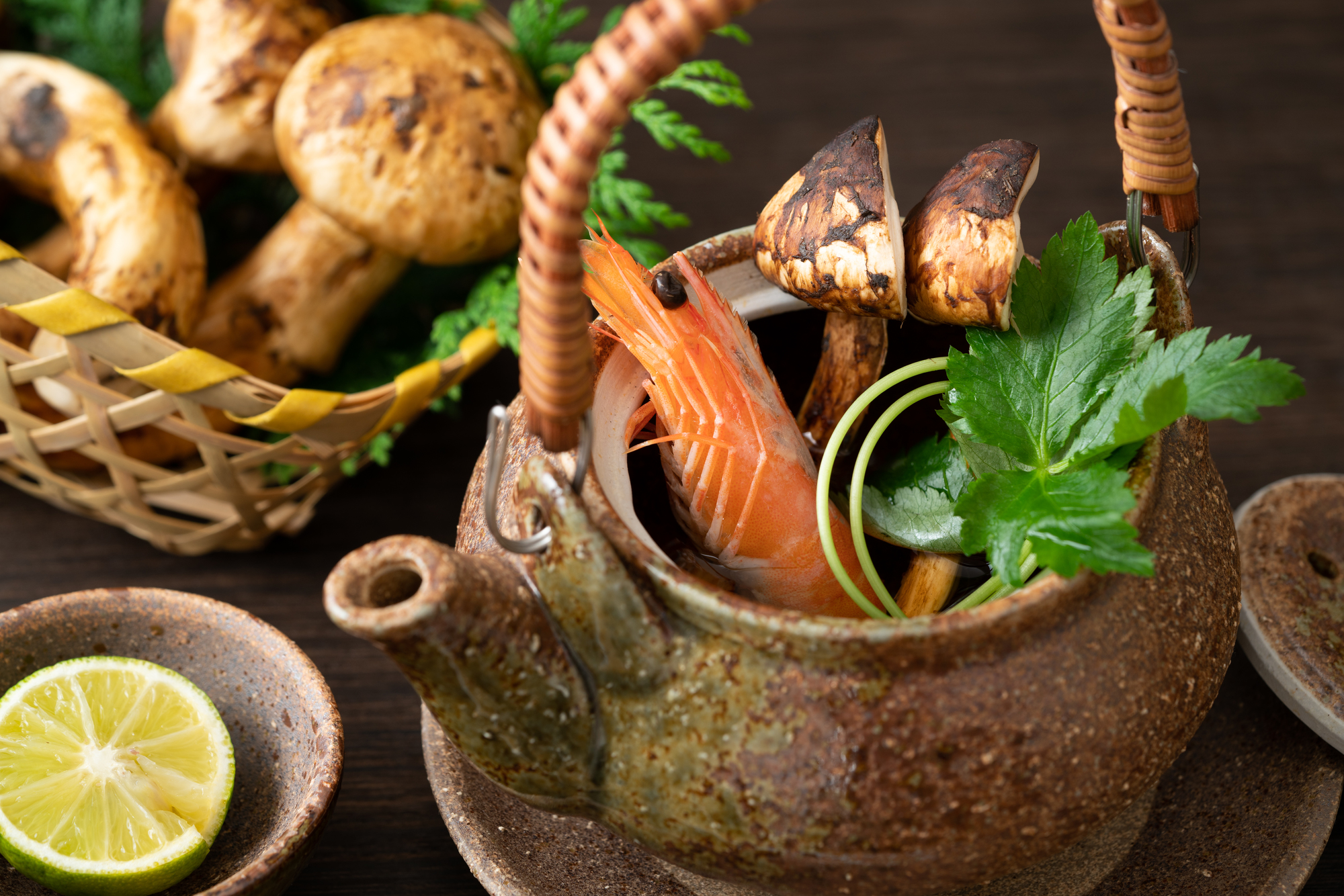 【SK125】 ★★採取予約販売 14日以内発送【都道府県名】国産高級天然マツタケ 200g〜250g 中開き、開き冷蔵 朝採り産直 - 画像 (3)